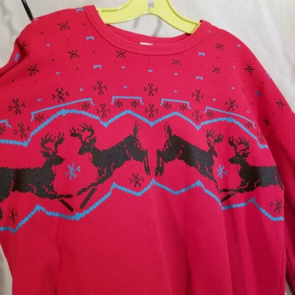 Vintage 80s Tultex Mens Christmas Reindeer Sweatshirt Red Crewneck Sweater - Picture 3 of 7